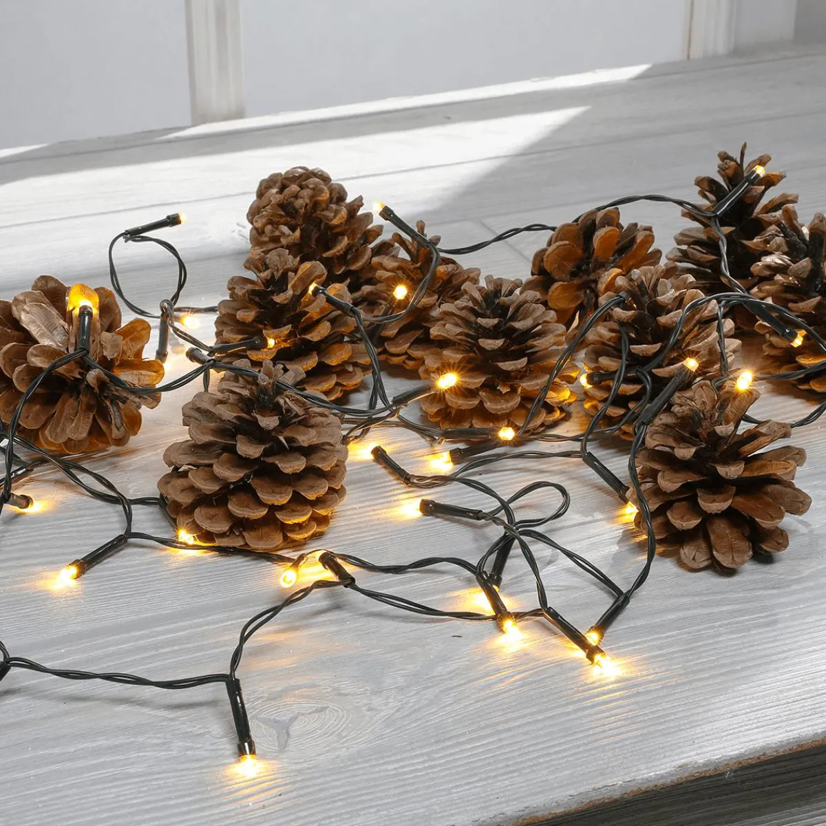Articles à Parsemer Pommes De Pin, Environ 50 Pièces-DecoWoerner Outlet