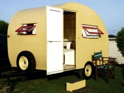 Bâche XXL "Caravane Rétro " En Bâche De Camion Difficilement Inflammable 300 X 400 Cm-DecoWoerner Outlet