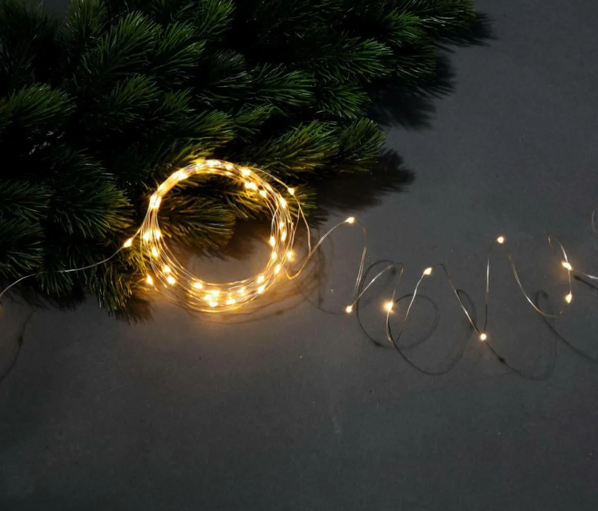 Chaîne Lumineuse à Fil à LED Pour L'ext., 50 LED, 5 M-DecoWoerner Sale