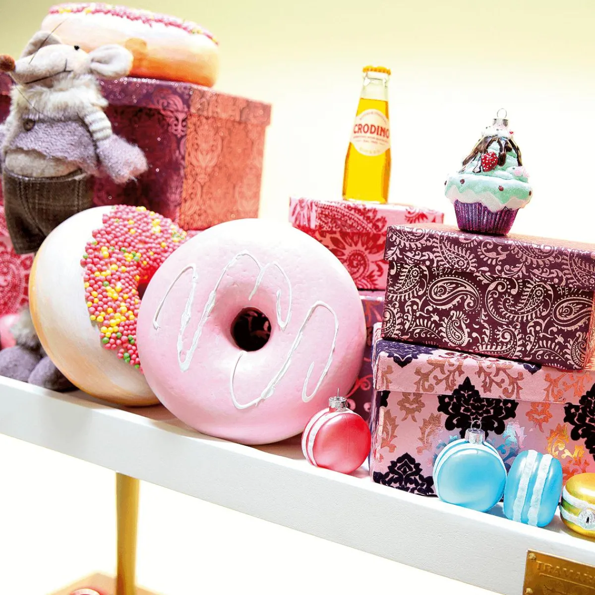 Donut Décoratif Avec Perles En Sucre 20 Cm Ø Multicolore-DecoWoerner Best