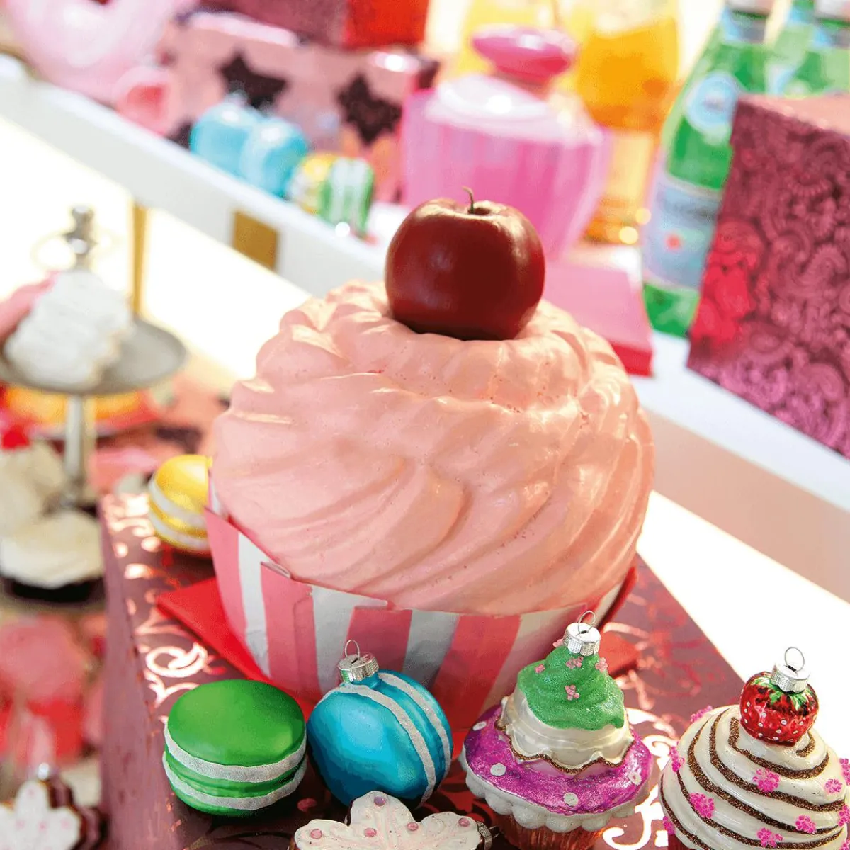 Faux Cupcake Aux Cerises 20 Cm-DecoWoerner Sale