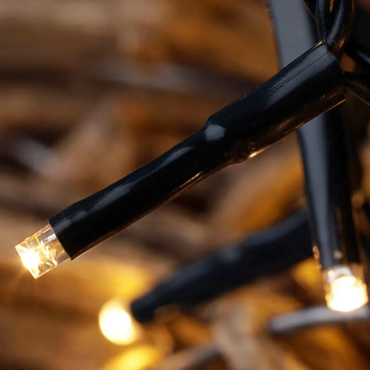 Guirlande Lumineuse 3en1 : Chaîne Lumineuse à LED Colorée, Jaune Chaud Ou Clignotante Alternée Avec Minuterie, Pour L'extérieur, 16 M-DecoWoerner Discount