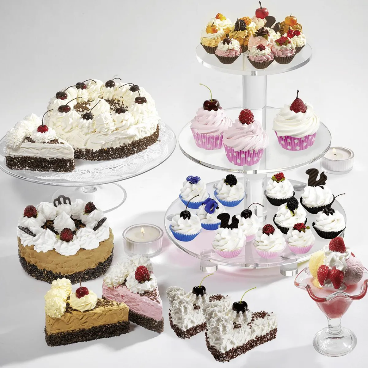 Mini Cupcakes Et Blanc Nourriture Factice 4 Pièces-DecoWoerner Outlet