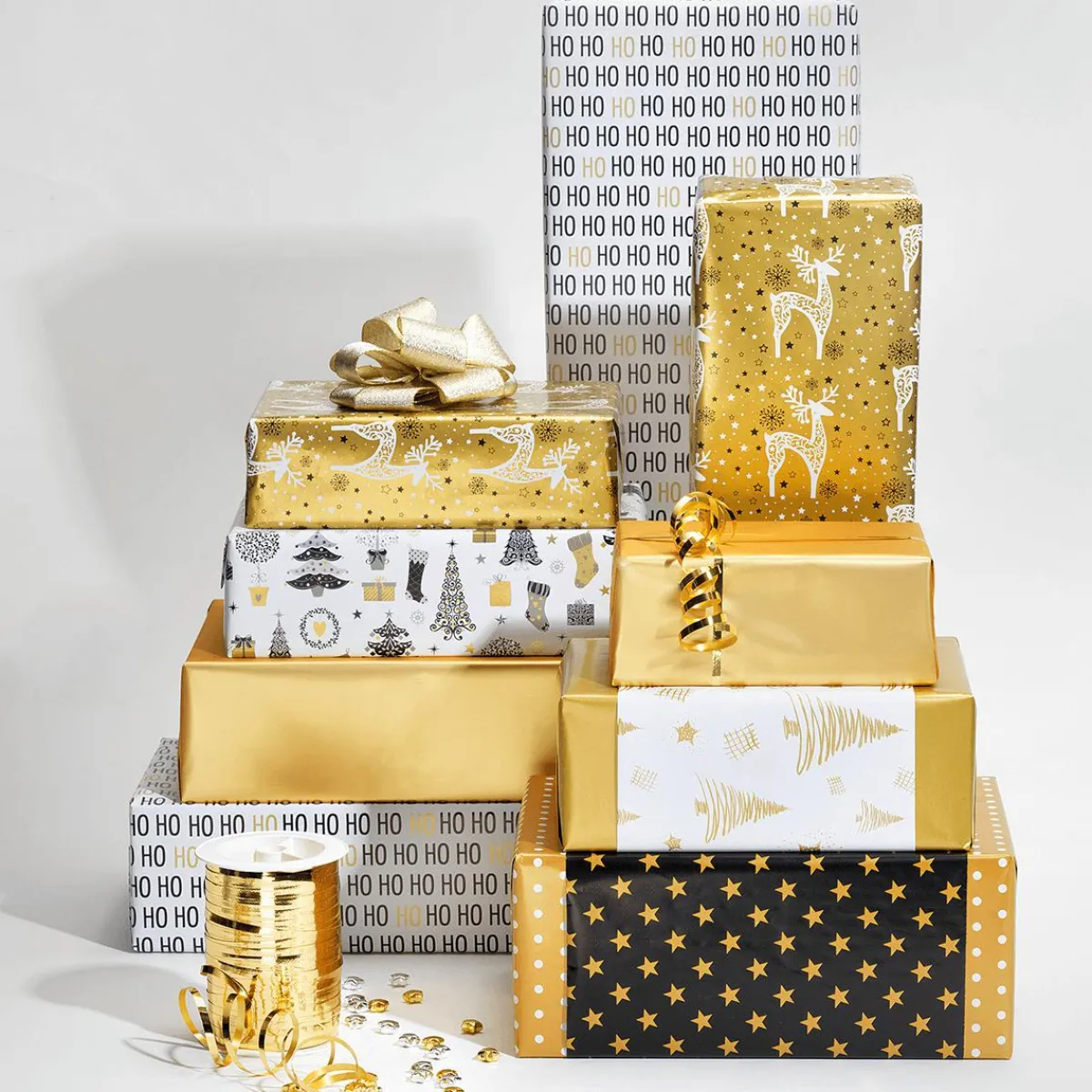 Papier Cadeau De Noël Durable Double Face Avec Sapins & étoiles Dés - Rouleau De Papier Cadeau De 50 M-DecoWoerner Outlet