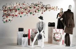 Sapin De Noël Artificiel Suspendu Pin Avec Aiguilles Givrées Et LED 300 Cm-DecoWoerner