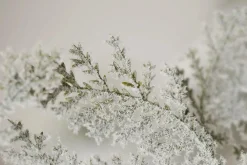 Sapin De Noël Artificiel Suspendu Cèdre Avec Aiguilles Givrées Et LED 300 Cm-DecoWoerner Sale